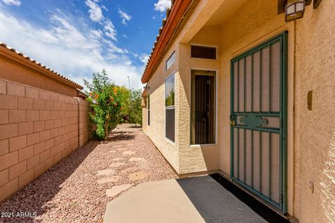 1826 E Oasis Dr, Tempe, AZ 85283 photo 3