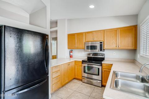 2609 E Angela Dr, Phoenix, AZ 85032 photo 11