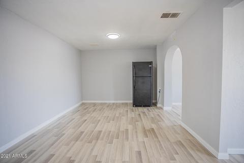 817 W Monte Way, Phoenix, AZ 85041 photo 7