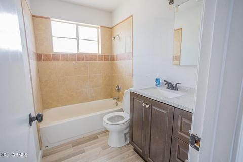 817 W Monte Way, Phoenix, AZ 85041 photo 4