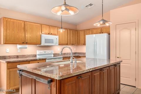 26202 N Hackberry Dr, Phoenix, AZ 85083 photo 9