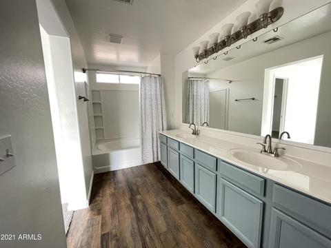 1389 S Pheasant Dr, Gilbert, AZ 85296 photo 6