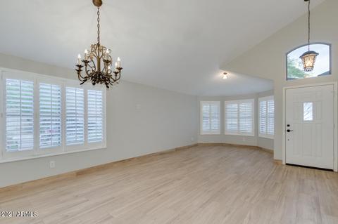 4358 E Lone Cactus Dr, Phoenix, AZ 85050 photo 2