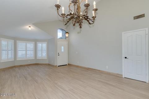 4358 E Lone Cactus Dr, Phoenix, AZ 85050 photo 9