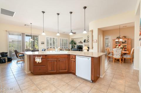 4484 E Carob Dr, Gilbert, AZ 85298 photo 9