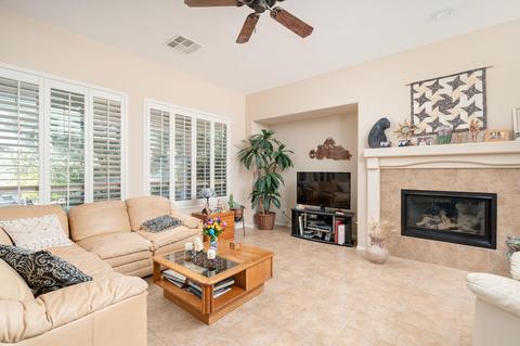 4484 E Carob Dr, Gilbert, AZ 85298 photo 3