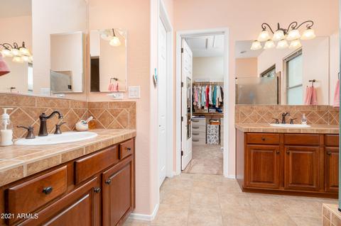 4484 E Carob Dr, Gilbert, AZ 85298 photo 11