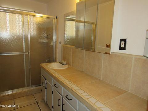51 E Valencia Dr, Phoenix, AZ 85042 photo 32