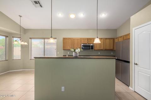 4434 E Desert Wind Dr, Phoenix, AZ 85044 photo 9