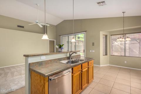 4434 E Desert Wind Dr, Phoenix, AZ 85044 photo 11