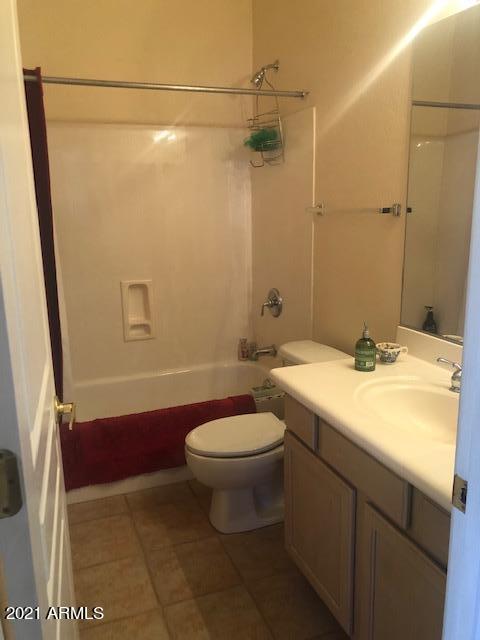 2206 E Constance Way, Phoenix, AZ 85042 photo 9