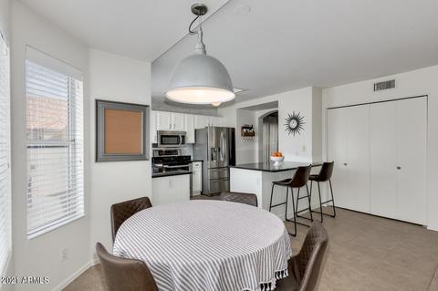 1006 S Tiago Dr, Gilbert, AZ 85233 photo 10