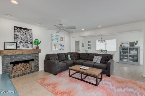 1006 S Tiago Dr, Gilbert, AZ 85233 photo 5