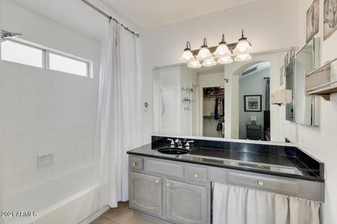 1006 S Tiago Dr, Gilbert, AZ 85233 photo 20