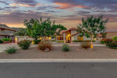 3538 E Kachina Dr, Phoenix, AZ 85044 photo 1