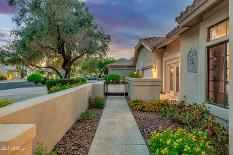 3538 E Kachina Dr, Phoenix, AZ 85044 photo 4