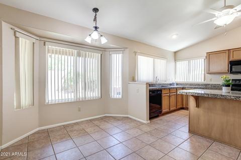 4330 E Windmere Dr, Phoenix, AZ 85048 photo 9