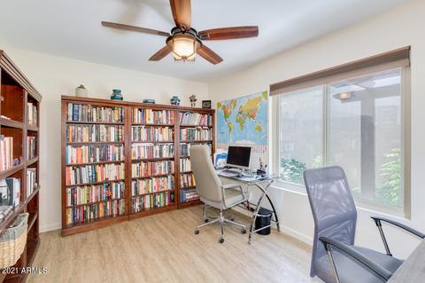 4550 E Wescott Dr, Phoenix, AZ 85050 photo 17