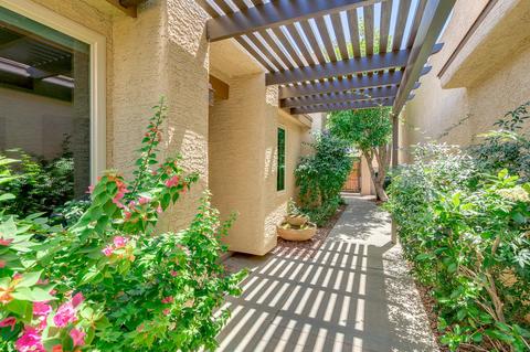 4550 E Wescott Dr, Phoenix, AZ 85050 photo 5