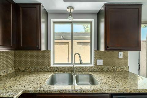 1320 E Bethany Home Rd #60, Phoenix, AZ 85014 photo 10
