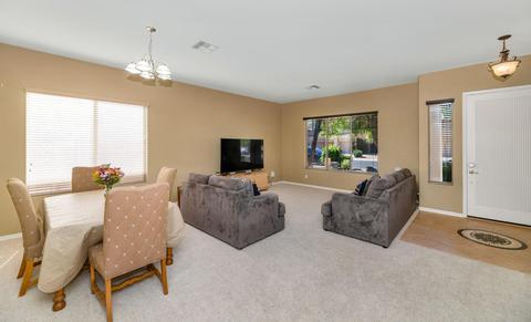 734 E Gemini Pl, Chandler, AZ 85249 photo 3