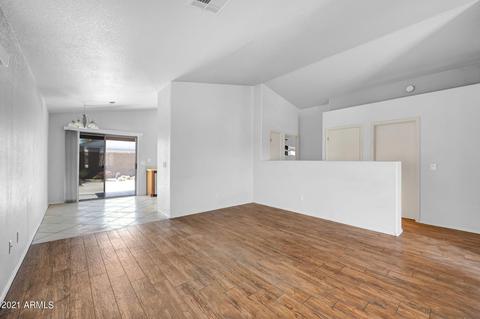 1077 E Graham Ln, Apache Junction, AZ 85119 photo 8