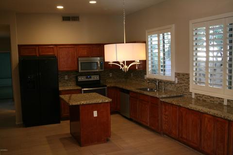 1805 S Morrison Ln, Gilbert, AZ 85295 photo 9