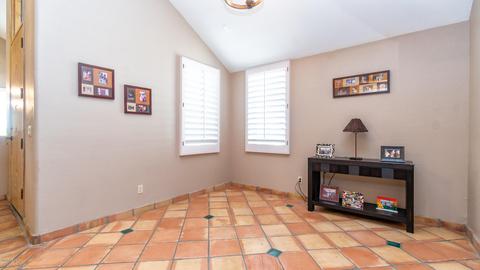 902 E Waltann Ln, Phoenix, AZ 85022 photo 15