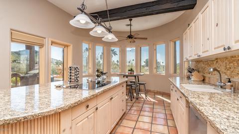 902 E Waltann Ln, Phoenix, AZ 85022 photo 6
