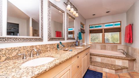 902 E Waltann Ln, Phoenix, AZ 85022 photo 19
