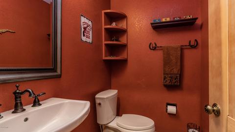 902 E Waltann Ln, Phoenix, AZ 85022 photo 26