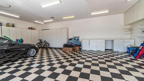 902 E Waltann Ln, Phoenix, AZ 85022 photo 28