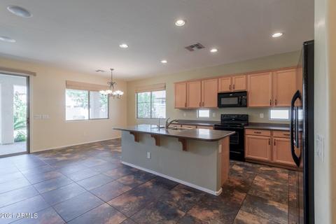2508 E Parkview Dr, Gilbert, AZ 85295 photo 4