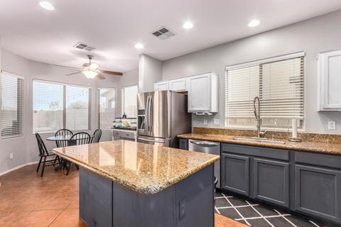 4023 E Trigger Way, Gilbert, AZ 85297 photo 5