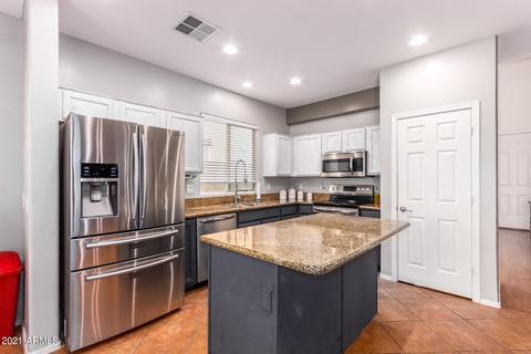 4023 E Trigger Way, Gilbert, AZ 85297 photo 4