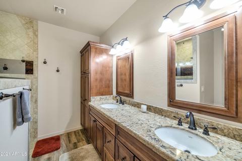 15427 E Appleby Rd, Gilbert, AZ 85298 photo 5