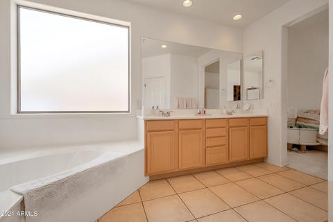 2851 E Ranch Ct, Gilbert, AZ 85296 photo 13