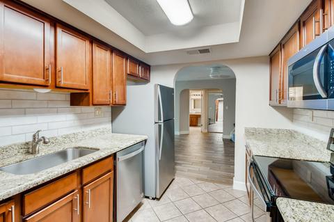 3825 E Camelback Rd #139, Phoenix, AZ 85018 photo 1