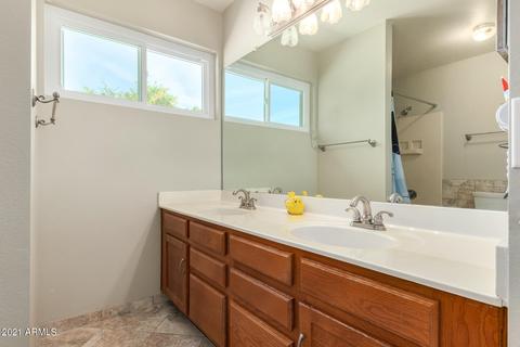 2908 E Laurel St, Mesa, AZ 85213 photo 29