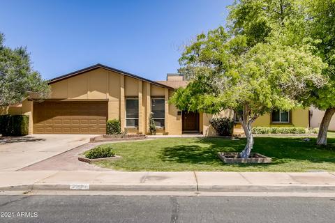 2424 E Balboa Dr, Tempe, AZ 85282 photo 1