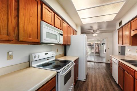 4041 E Carmel Cir, Mesa, AZ 85206 photo 6