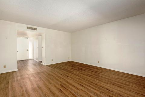 4041 E Carmel Cir, Mesa, AZ 85206 photo 5