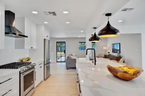 3015 E Meadowbrook Ave, Phoenix, AZ 85016 photo 9