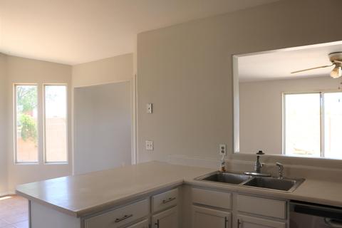 406 Echo Ln, Florence, AZ 85132 photo 12