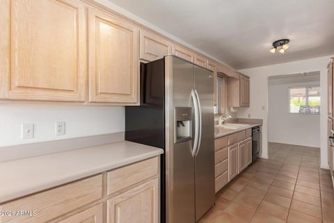 727 E Desert Ave, Apache Junction, AZ 85119 photo 4