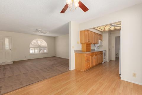 8052 E Meseto Ave, Mesa, AZ 85209 photo 9