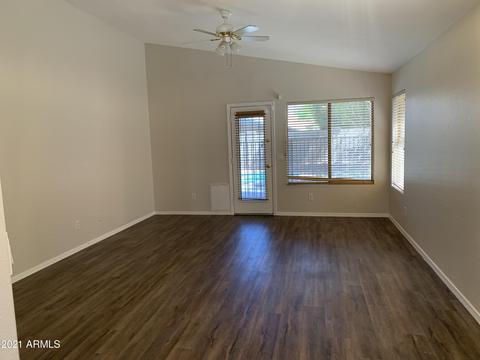 2284 E Pinto Dr, Gilbert, AZ 85296 photo 4