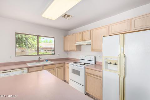 747 E Michigan Ave, Phoenix, AZ 85022 photo 4