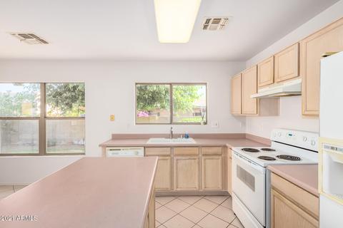 747 E Michigan Ave, Phoenix, AZ 85022 photo 3