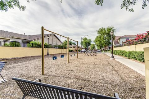 3499 E Orchid Ln, Gilbert, AZ 85296 photo 25
